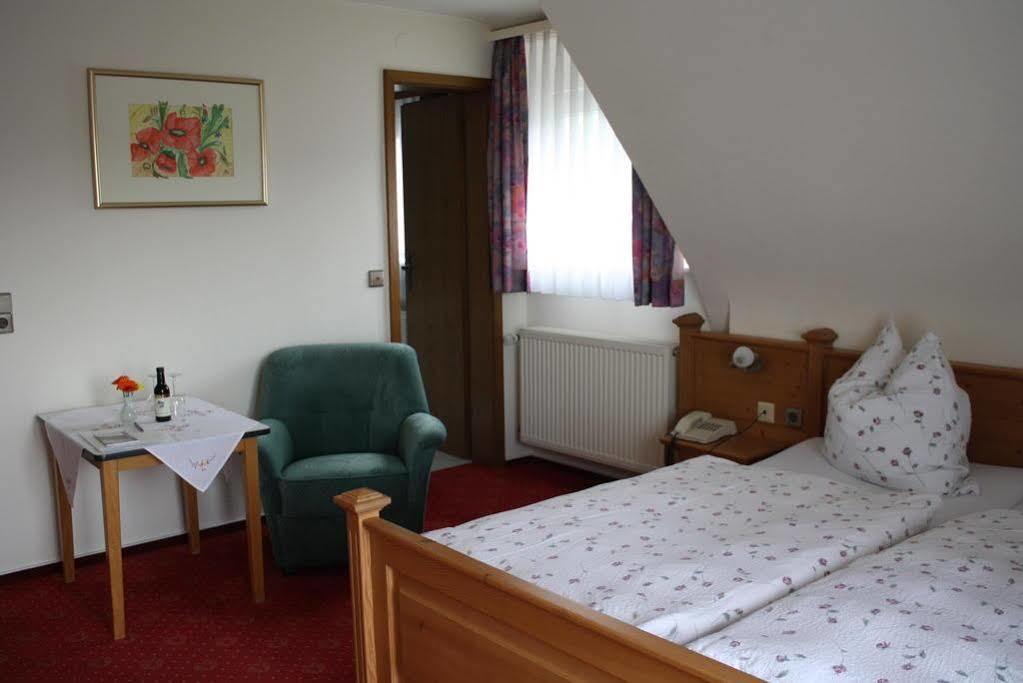 Pension Am Weinberg Sasbachwalden Esterno foto